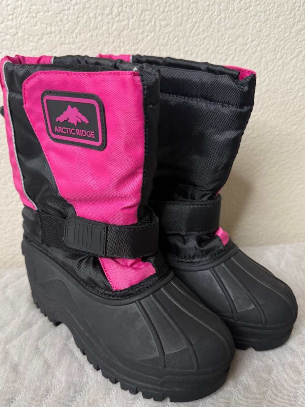 Arctic Ridge Pink and Black Kids Snow Boots 1M